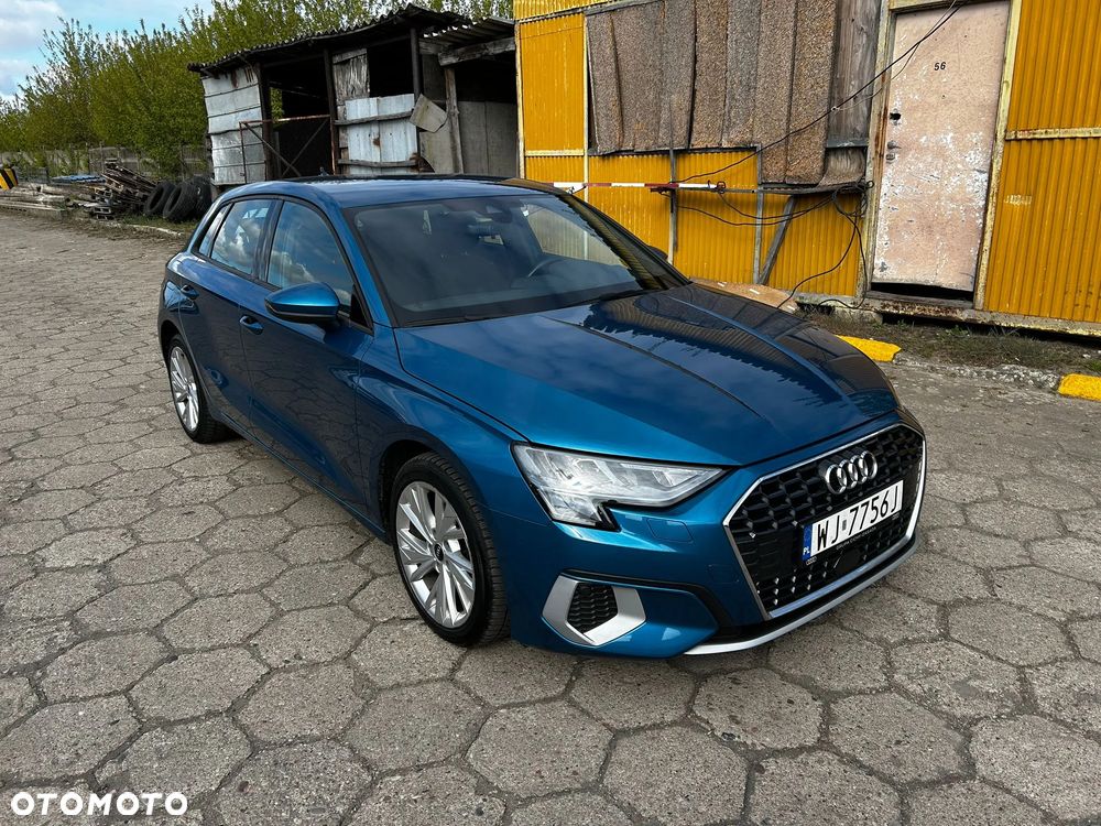 Audi A3 Sportback 35 TFSI S tronic - 3
