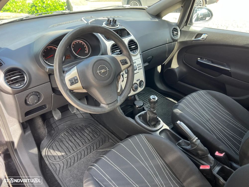 Opel Corsa 1.2 Enjoy - 12