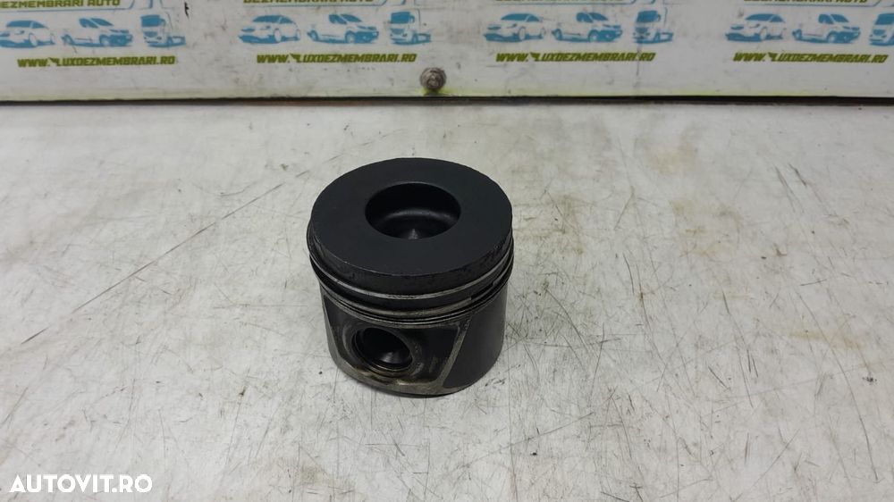 Piston 2.0 crd byl (ecl) bkd 7901 j BKD Volkswagen VW Golf 5 [2003 - - 1