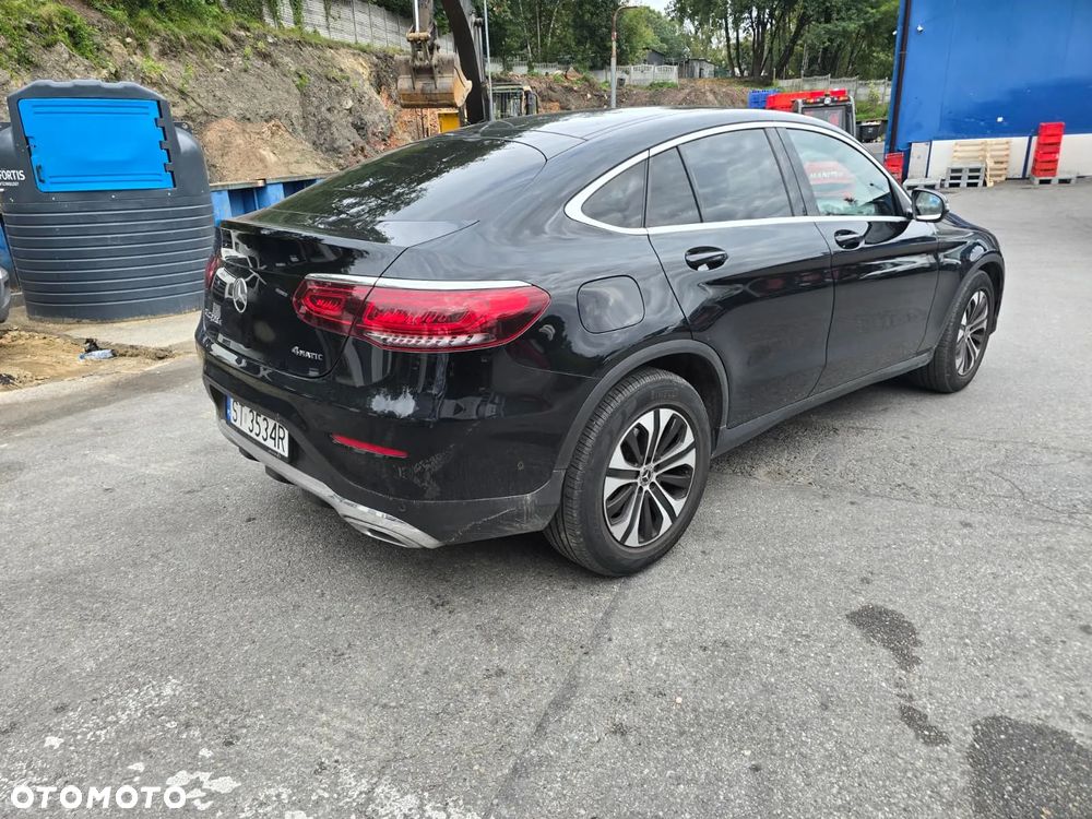 Mercedes-Benz GLC 220 d 4-Matic - 3