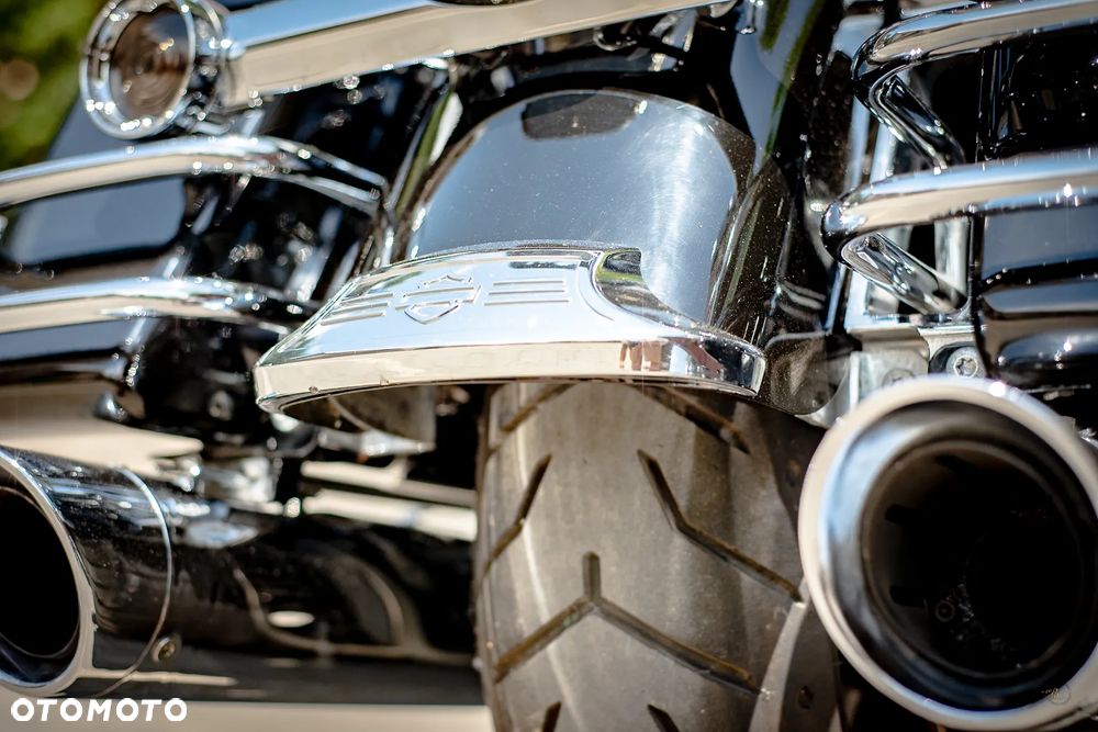 Harley-Davidson Touring Road King - 11