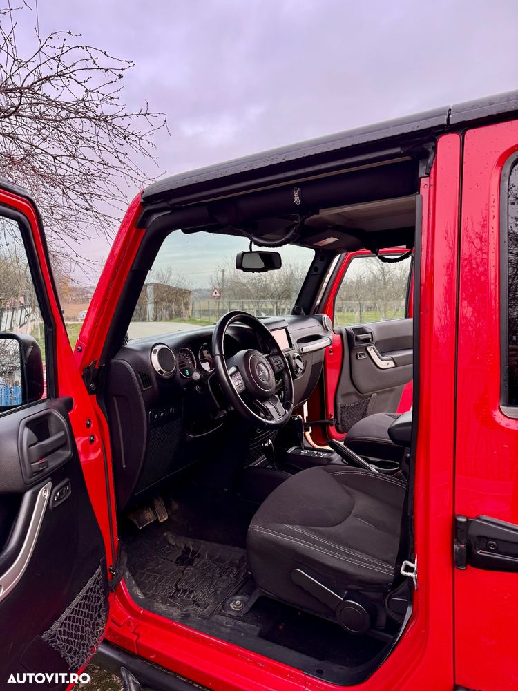 Jeep Wrangler Unlimited 2.8 CRD AT Rubicon - 21