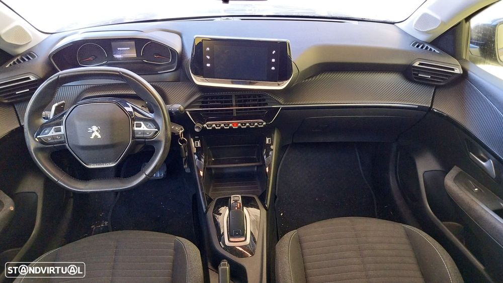 Peugeot 208 1.2 PureTech Allure EAT8 - 15