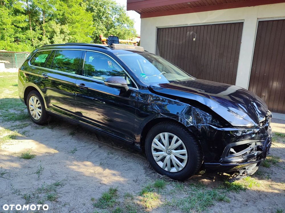 Volkswagen Passat Variant 2.0 TDI SCR DSG Elegance - 1