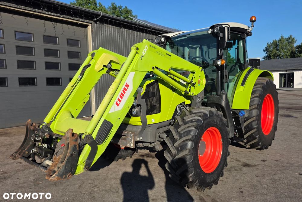 Claas Arion 430 - 1