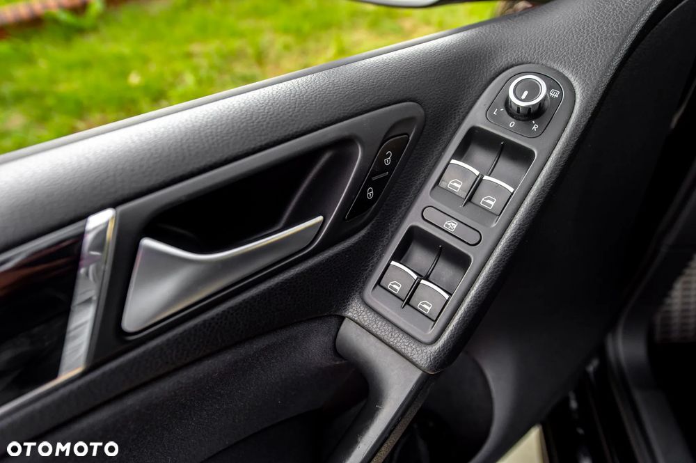 Volkswagen Golf 2.0 TSI GTI - 27