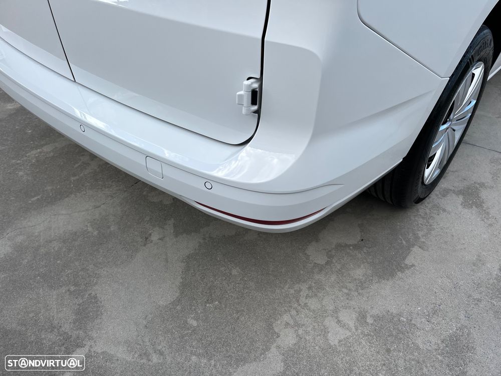 VW Caddy Maxi Cargo 2.0TDi 102 Cv Business - 13