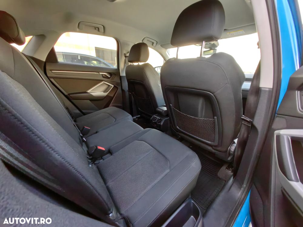 Audi Q3 2.0 35 TDI S tronic quattro S Line - 8