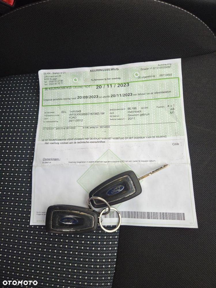 Ford Mondeo 1.6 T Ambiente - 28