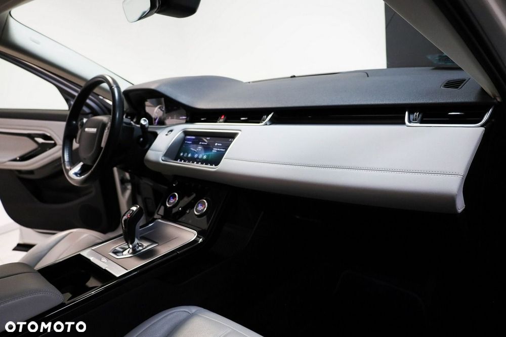 Land Rover Range Rover Evoque - 25