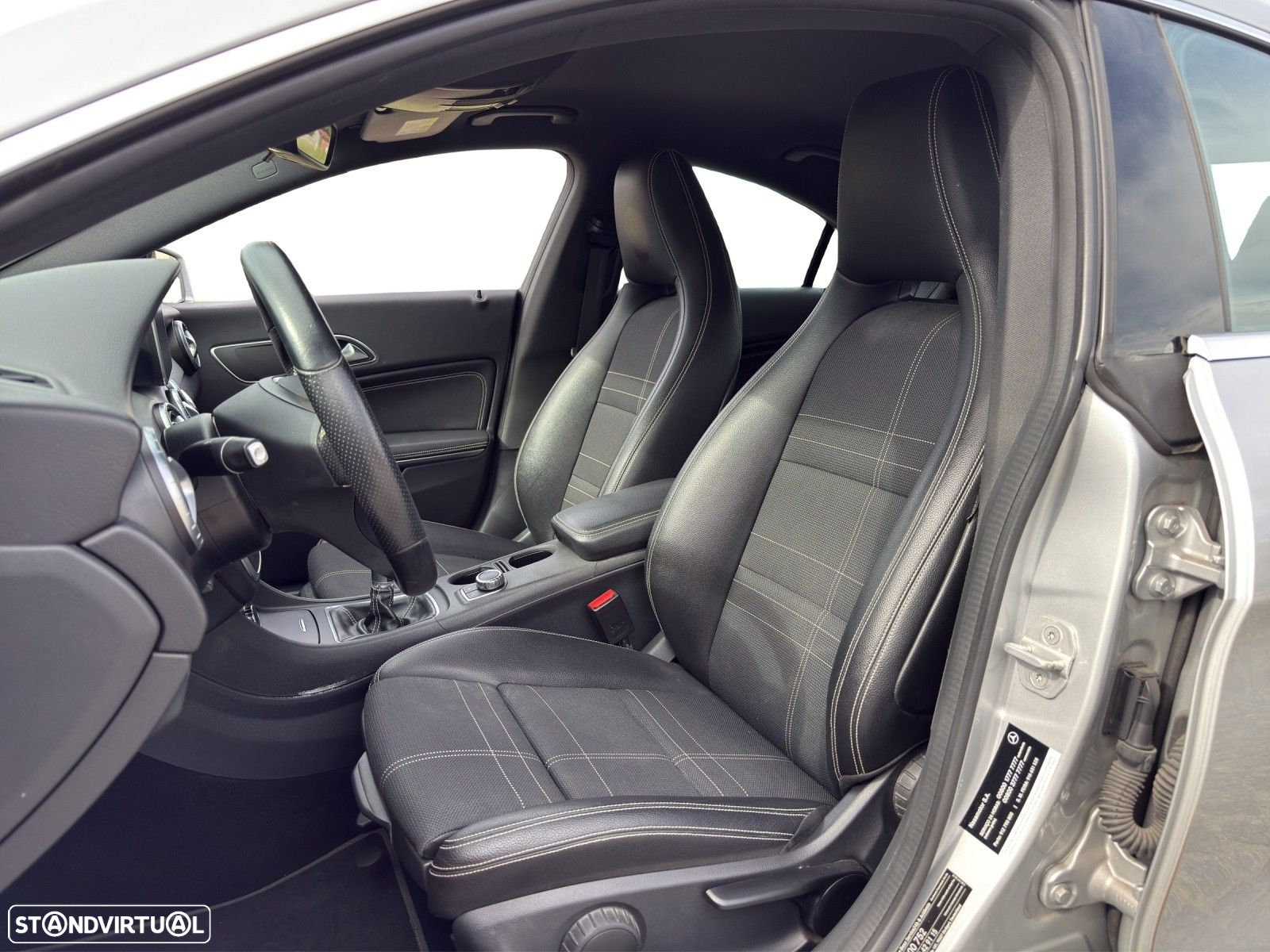 Mercedes-Benz CLA 180 d Urban - 11