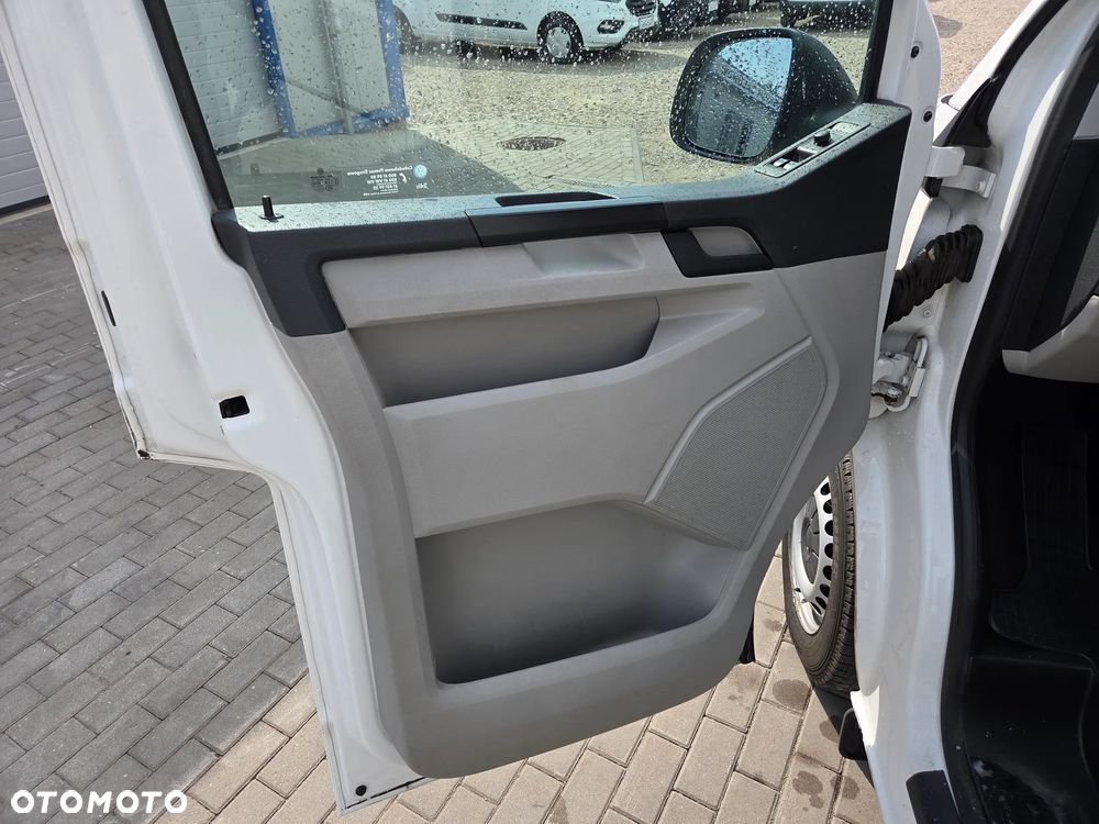 Volkswagen Transporter L2H1 - 10