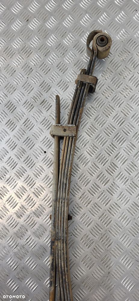 Mitsubishi L200 V Resor Tył - 7