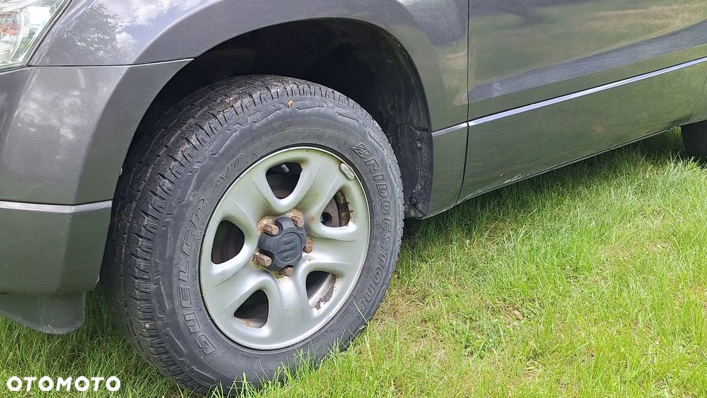 Suzuki Grand Vitara 1.6 Comfort - 21