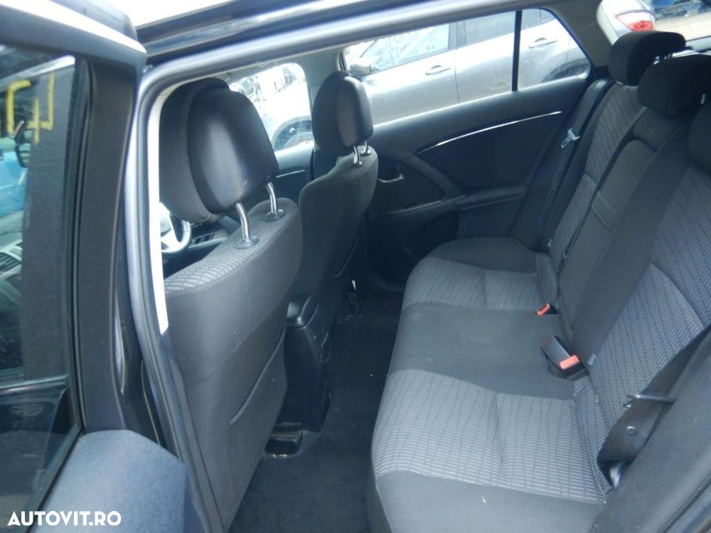 Centuri siguranta fata Toyota Avensis 2010 Break 2.0 D - 8