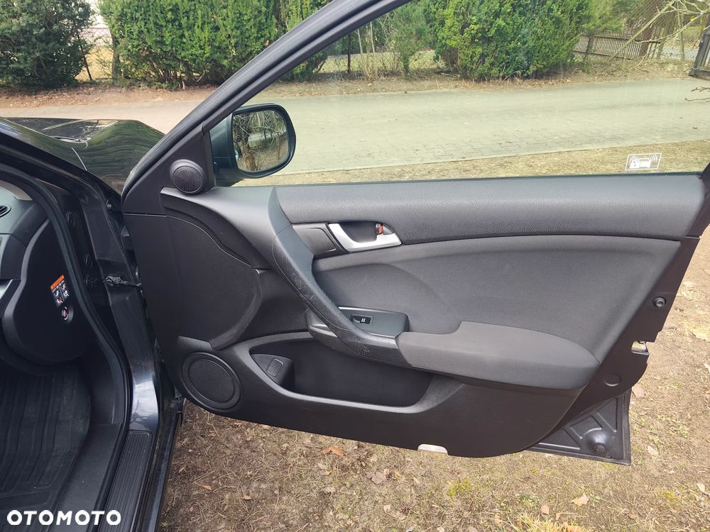 Honda Accord 2.0 Elegance Advantage - 17