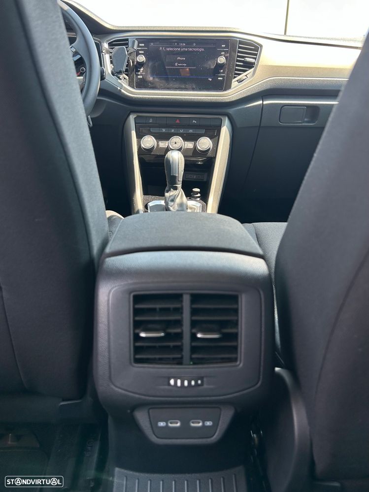 VW T-Roc 1.5 TSI Sport DSG - 12