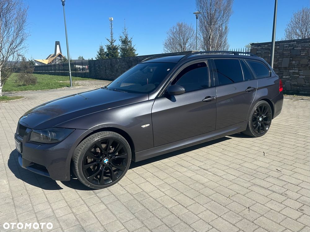 BMW Seria 3 325xi - 30