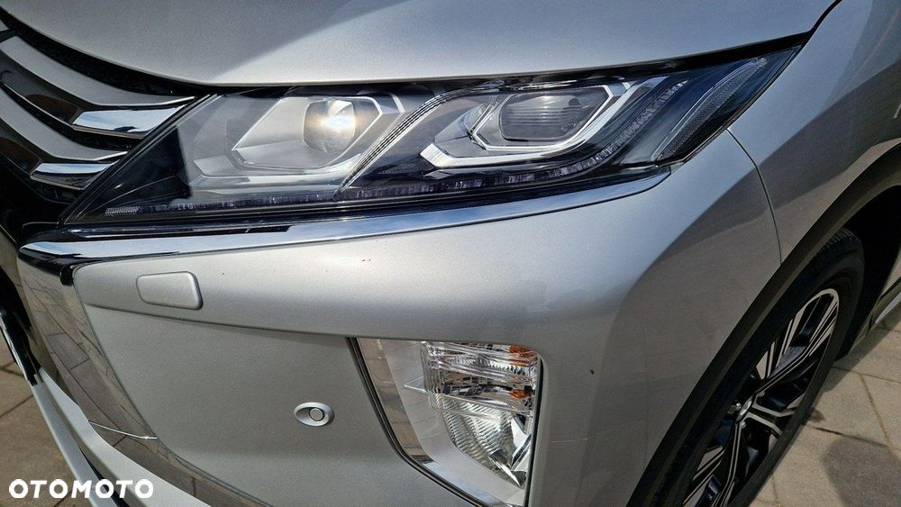 Mitsubishi Eclipse Cross - 33