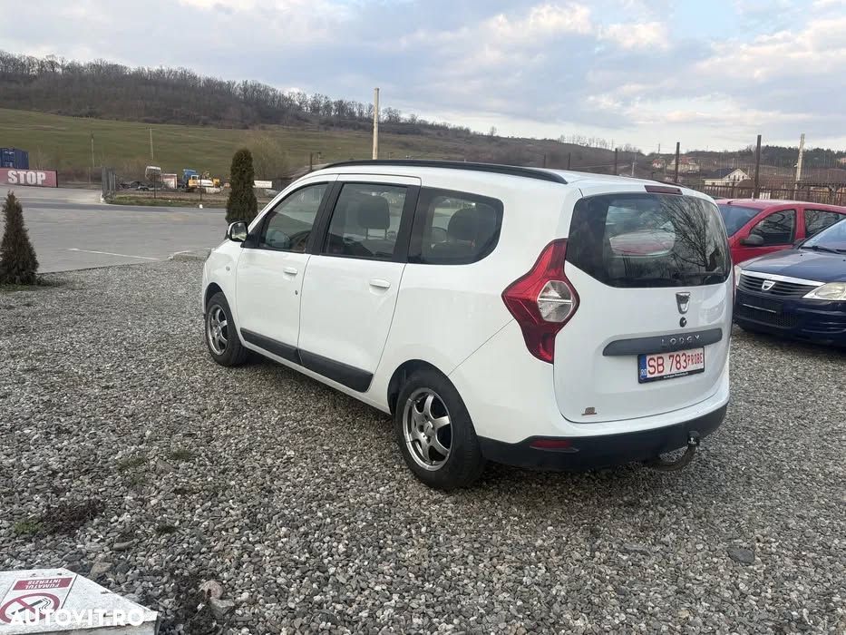 Dacia Lodgy 1.6 MPI 85 Laureate - 2