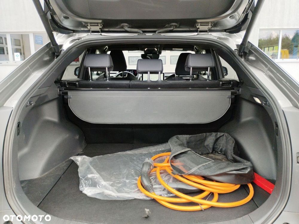 Toyota bZ4X 71.4kWh Prestige - 25