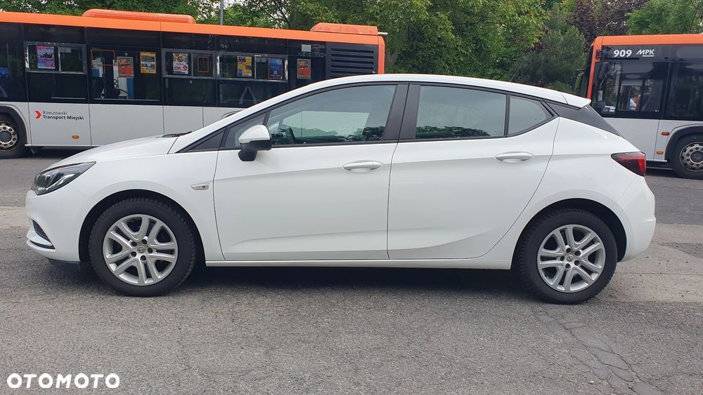 Opel Astra - 6
