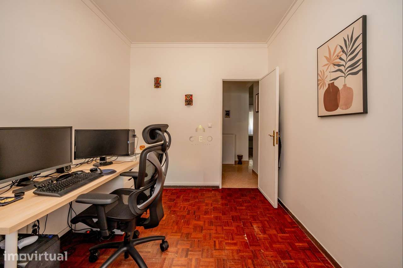 Apartamento T2 central em Sacavém - Grande imagem: 4/36