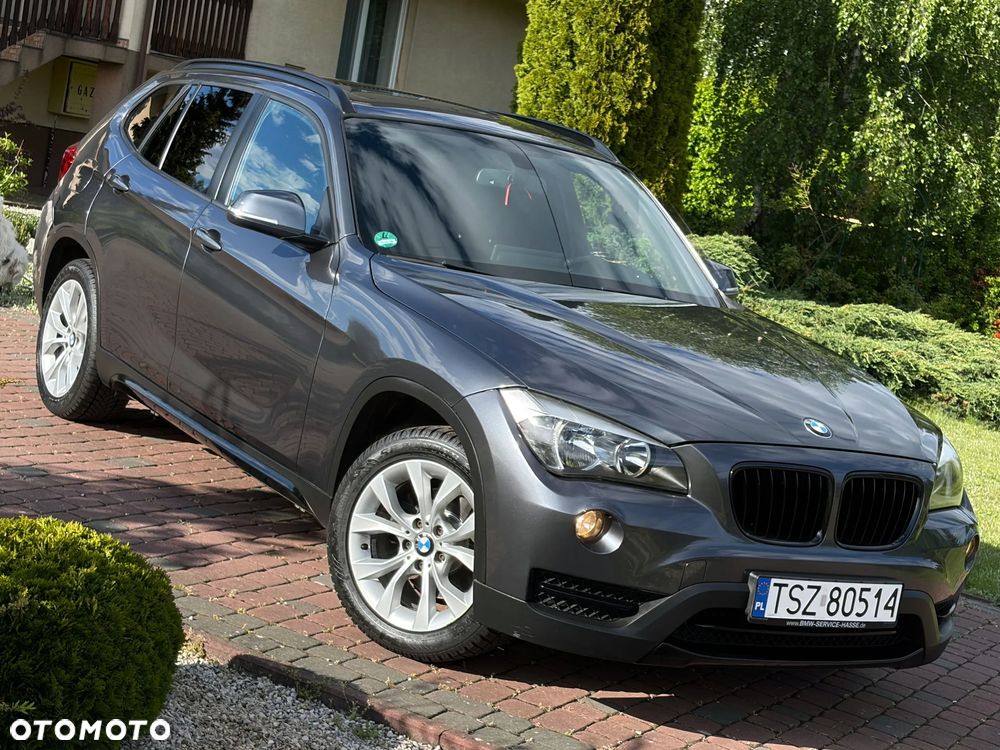 BMW X1 xDrive18d Sport Line - 1