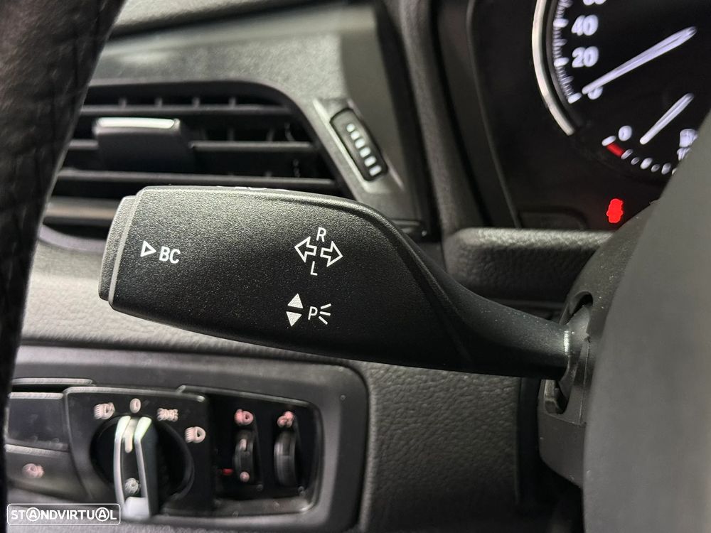 BMW 225xe Active Tourer Advantage - 23