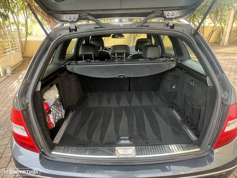 Mercedes-Benz C 220 Station CDI DPF (BlueEFFICIENCY) 7G-TRONIC Avantgarde - 4