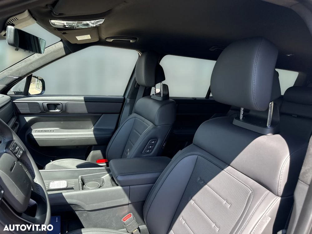 Hyundai Santa Fe 1.6T-GDi
288CP HYBRID PLUG-IN 4WD 6AT CALLIGRAPHY 7SEATS+ - 8