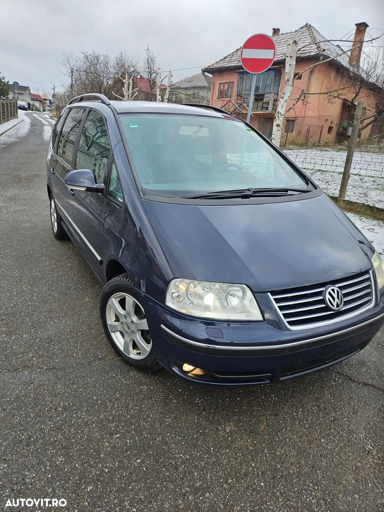Volkswagen Sharan 1.9 TDI 4Motion Exclusive Edition - 3