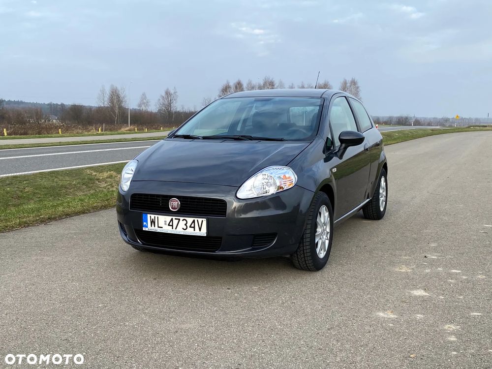 Fiat Grande Punto Actual 1.2 8V Fresh - 1