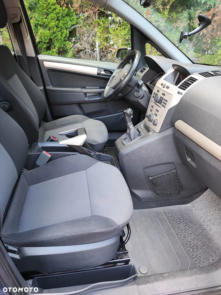Opel Zafira 1.9 CDTI Edition - 12