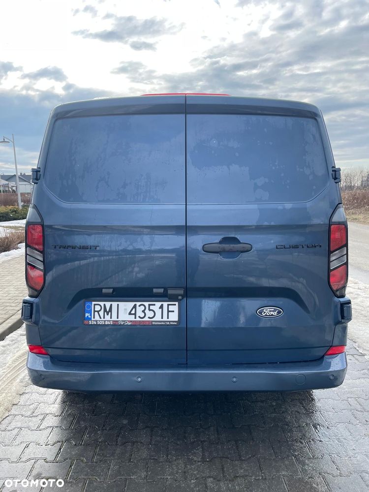Ford TRANSIT CUSTOM - 4