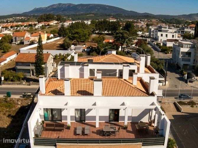T3 com Terraço de 90 m², Vista Mar, Garagem e Pôr do Sol Único - Grande imagem: 4/32
