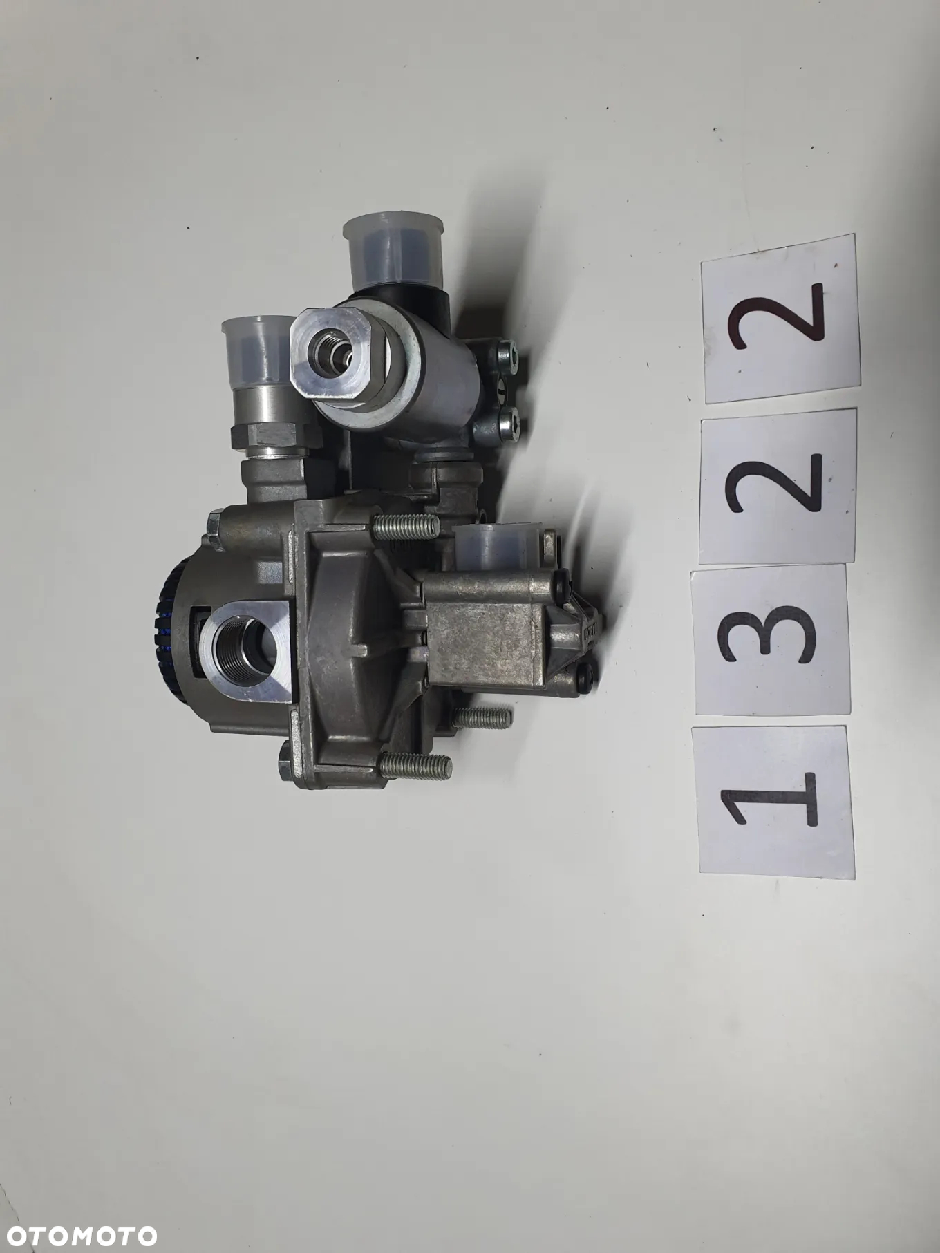 Zawór przekaźnikowy, modulator EBS naczepy Wabco 4802070010 - 4