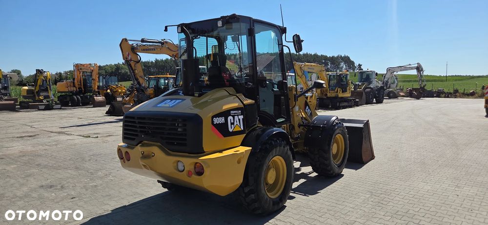 Caterpillar <<Caterpillar 908H, 2008r,opony 90%, zadbana, z Niemiec!>> - 6