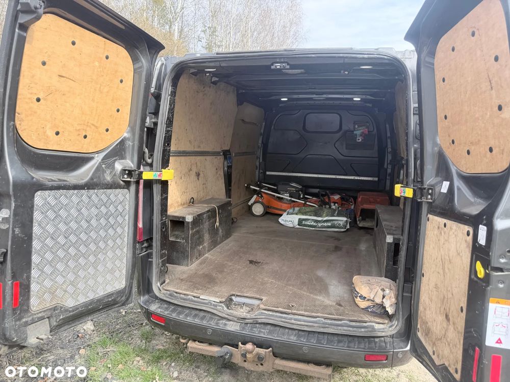 Ford Transit custom - 19