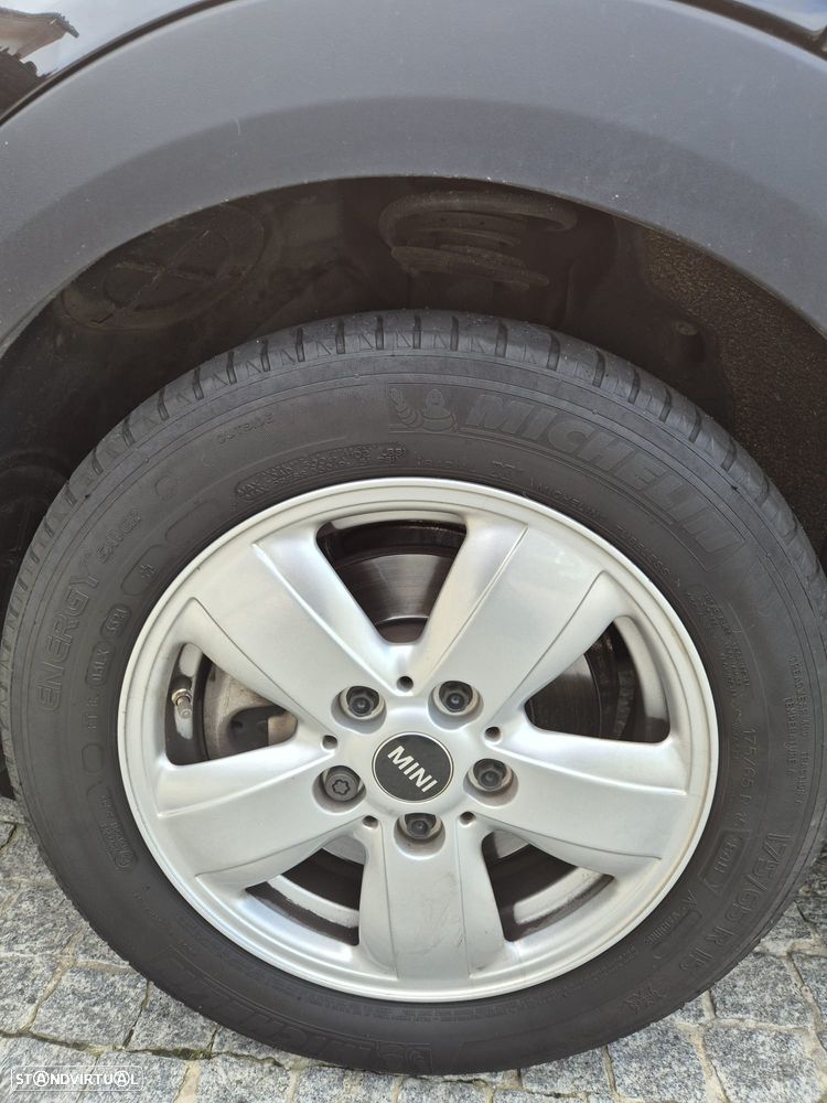 MINI 3 Portas One D - 14