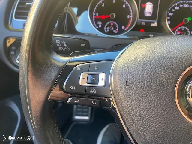 VW Golf Variant 1.6 TDi GPS Edition DSG - 35