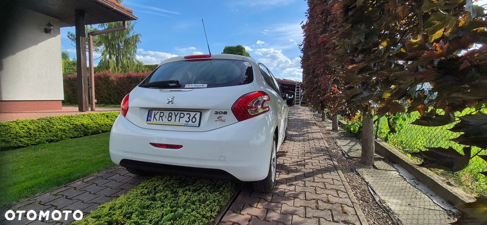 Peugeot 208 1.4 HDi Active - 8