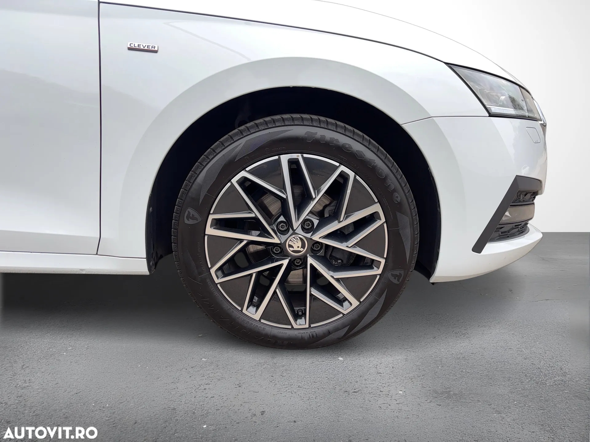 Skoda Octavia Combi 2.0 TDI DSG Ambition - 9