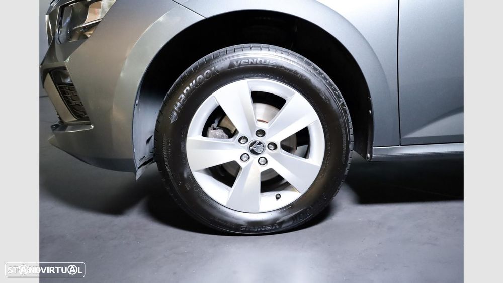 Skoda Kamiq 1.0 TSI - 6