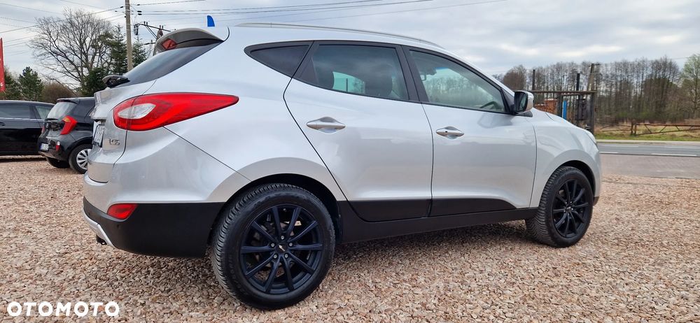 Hyundai ix35 blue 1.6 2WD Finale Silver - 14