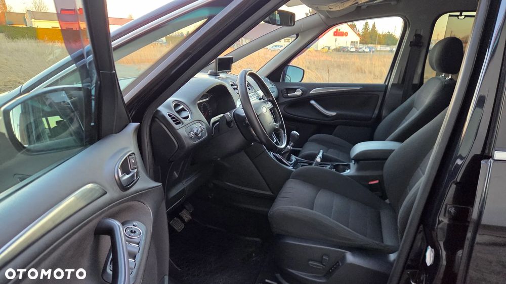 Ford S-Max 2.0 TDCi DPF Titanium X - 19