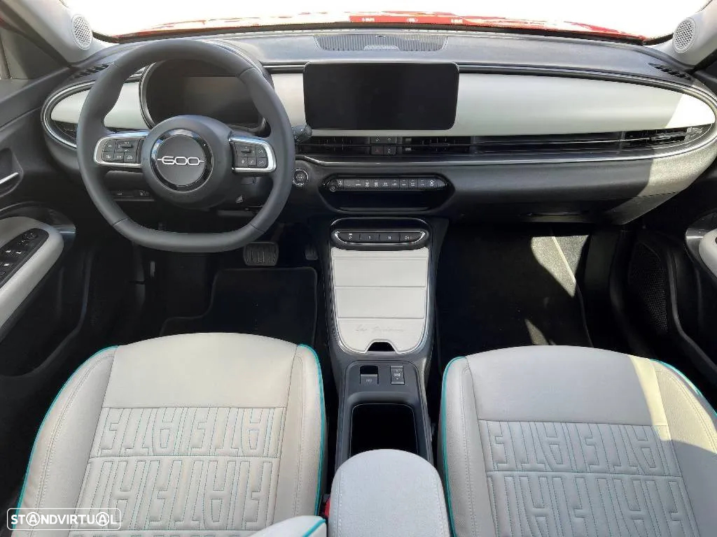 Fiat 600e 54 kWh La Prima - 9