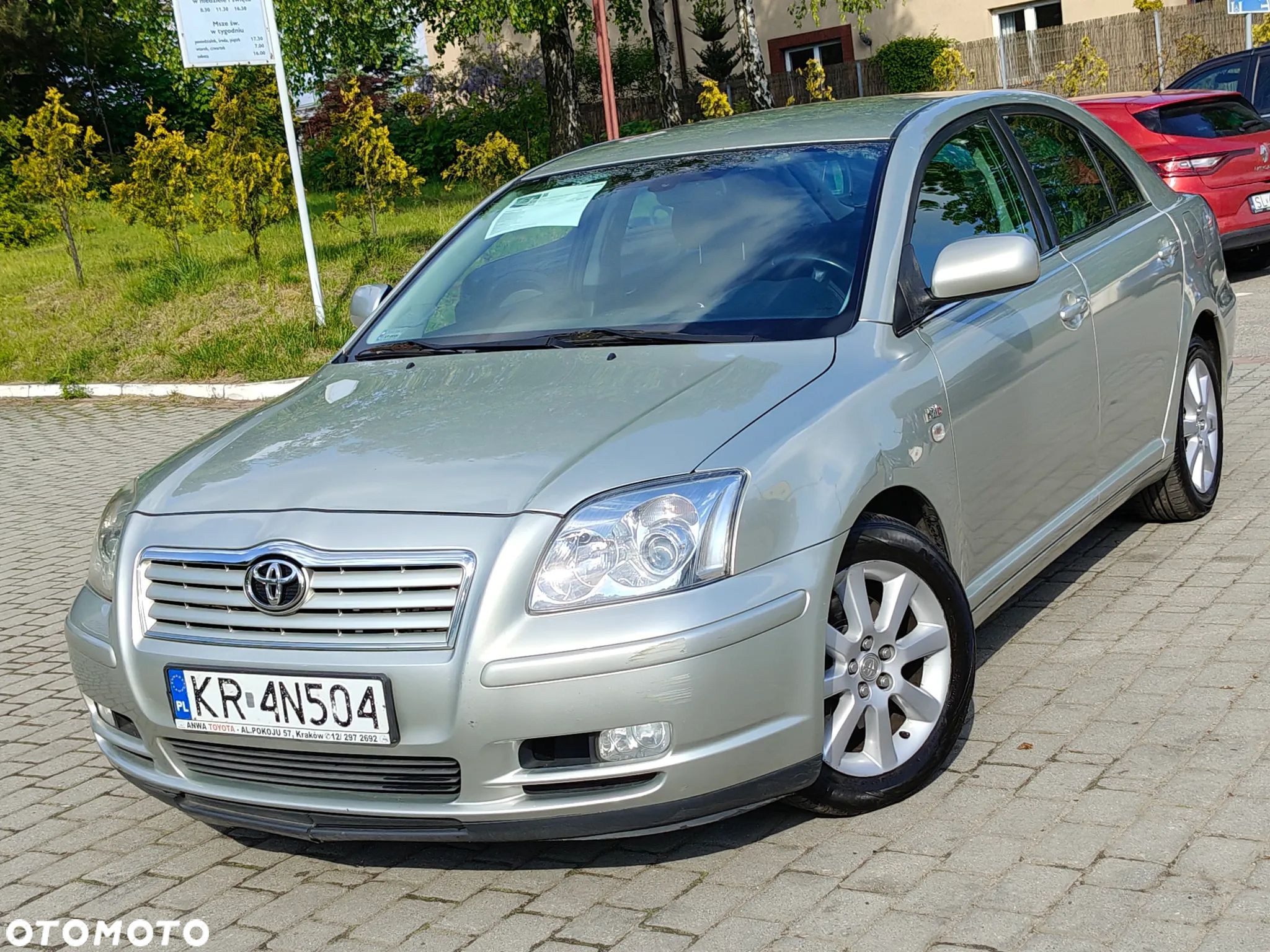 Toyota Avensis 2.0 D-4D - 1