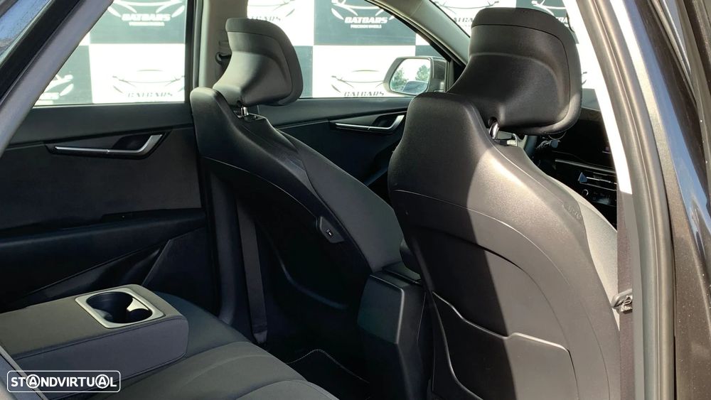 Kia Niro EV 64kWh Drive - 24