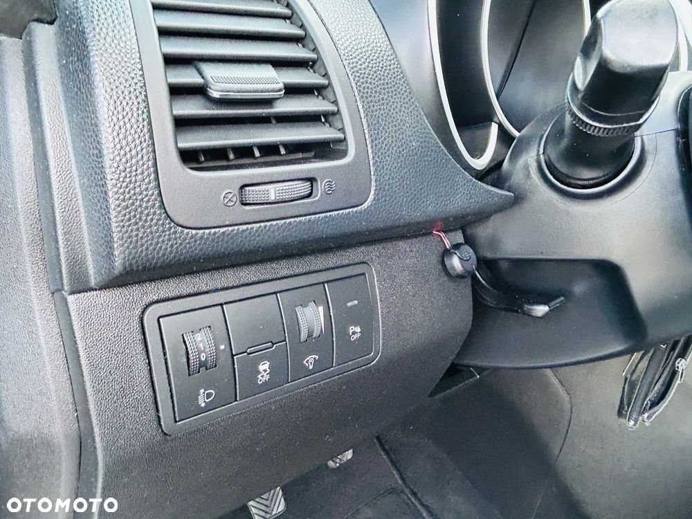 Kia Venga 1.6 L - 21